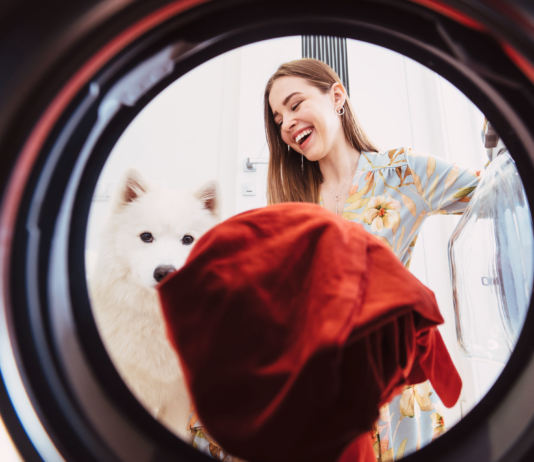 犬用品は犬用洗剤で洗う?!ヌルヌル&ニオイ対策 犬,洗濯洗剤